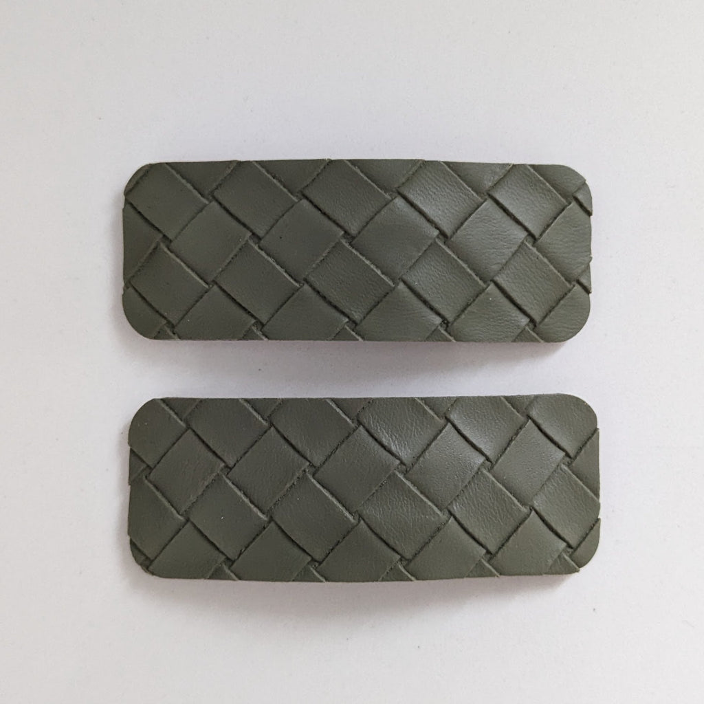 Woven Leather Snap Clips Green AC449