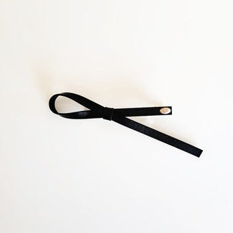 Leather Single Bow Clip Black AC650